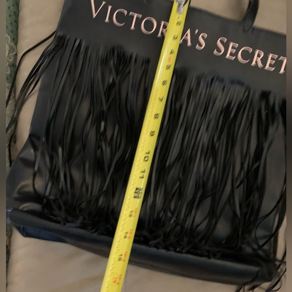 VICTORIAS SECRET Black Fringe PVC Double Handle Large Tote BAG Lined - Picture 4 of 8